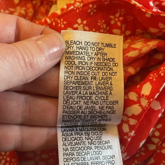 NWT Roxy Face to Love High Waisted Ruffled Mini Skirt Red Floral Size Medium - Picture 8 of 8